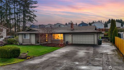 Photo of 7917 25th Avenue SE, Lacey, WA 98503 (MLS # 2493033)