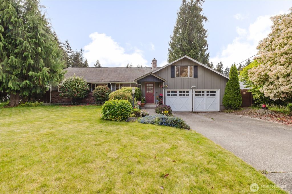 Photo of 6850 E Grandview Street, Tacoma, WA 98404 (MLS # 2524711)