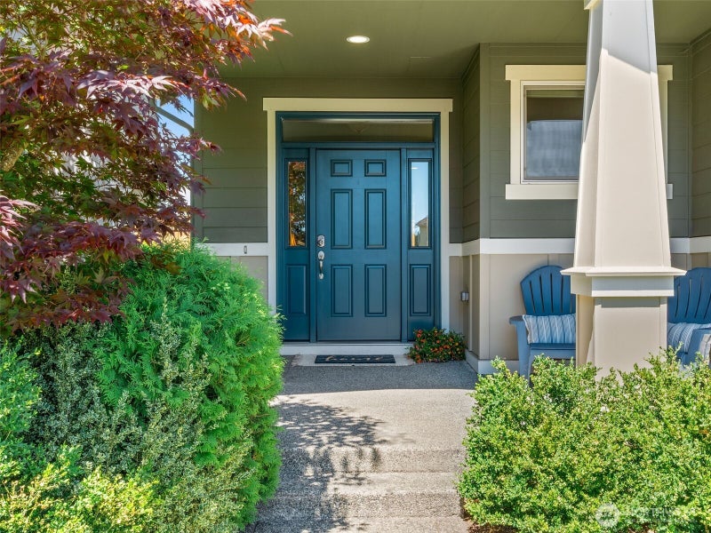1942 Claret Loop NW