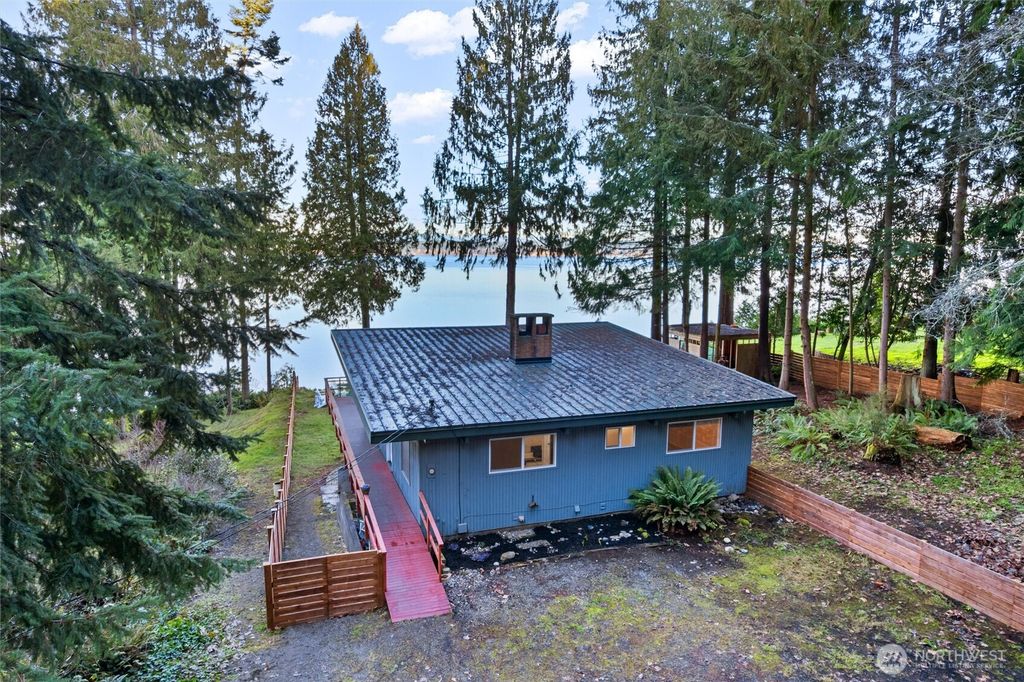 Photo of 2153 Highland Drive, Camano Island, WA 98282 (MLS # 2480104)