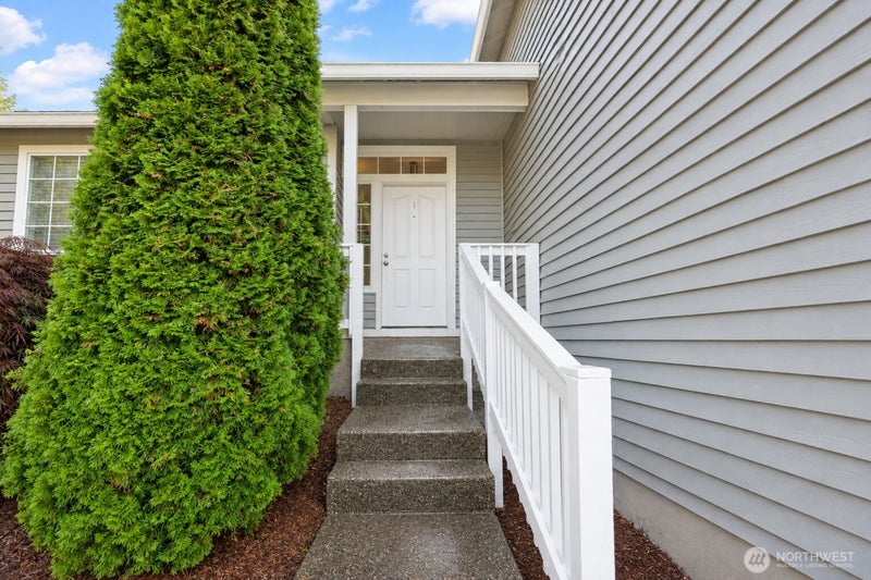 5806 151st Street SE