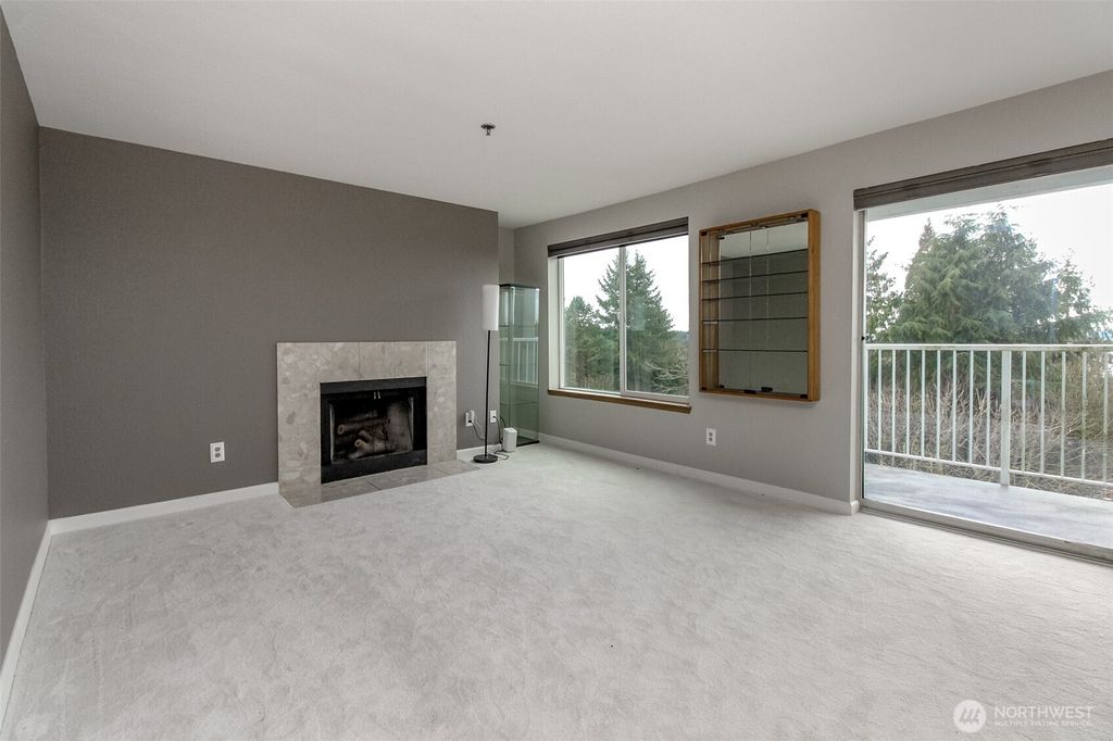 Photo of 28606 16th Avenue S #303, Federal Way, WA 98003 (MLS # 2495829)