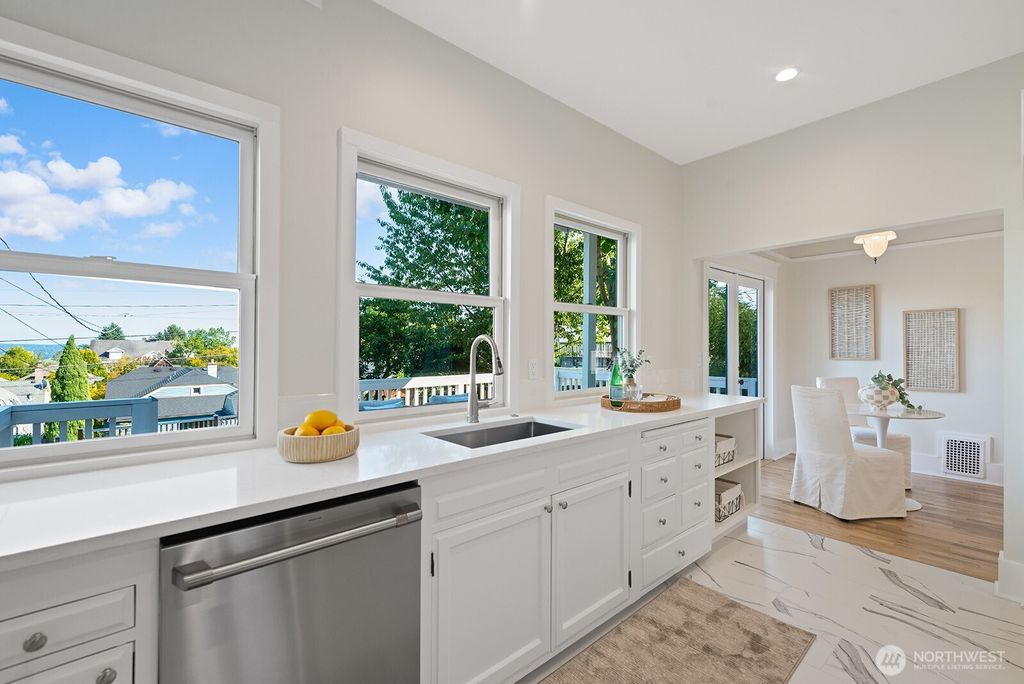Photo of 1242 16th Avenue E, Seattle, WA 98112 (MLS # 2437839)