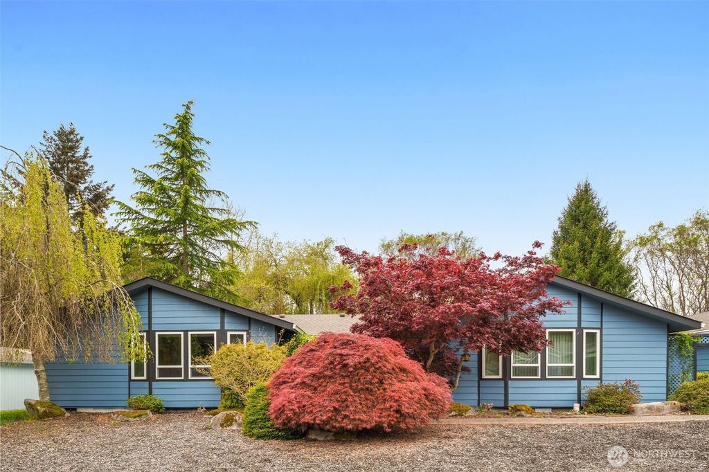 Photo of 921 241st Place SW, Bothell, WA 98021 (MLS # 2507548)