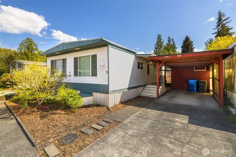 8406 37th Street Ct E 39 Puyallup WA 98371