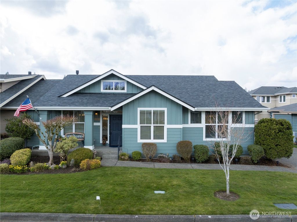 Photo of 12453 232nd Way NE, Redmond, WA 98053 (MLS # 2347633)