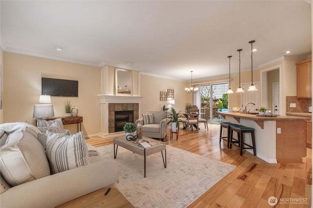 Photo of 12453 232nd Way NE, Redmond, WA 98053 (MLS # 2347633)