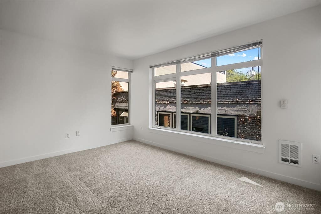 Photo of 1610 Belmont Avenue #314, Seattle, WA 98122 (MLS # 2572180)