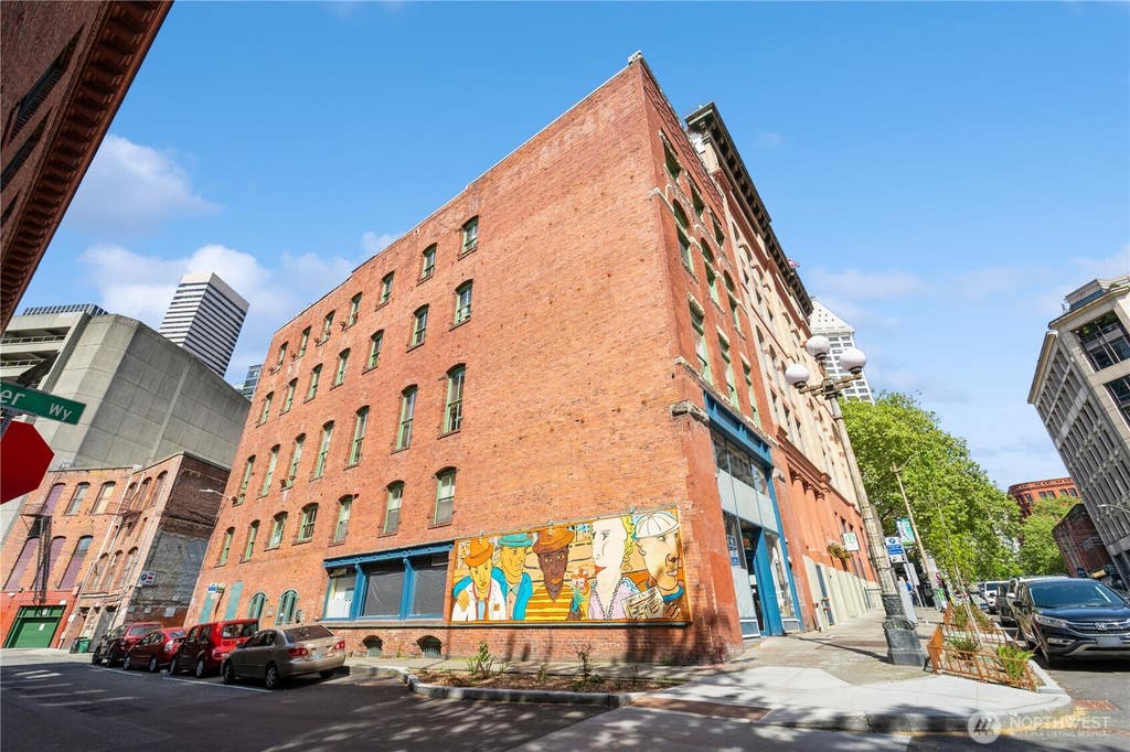 Photo of 606 Post Avenue #402, Seattle, WA 98104 (MLS # 2556347)