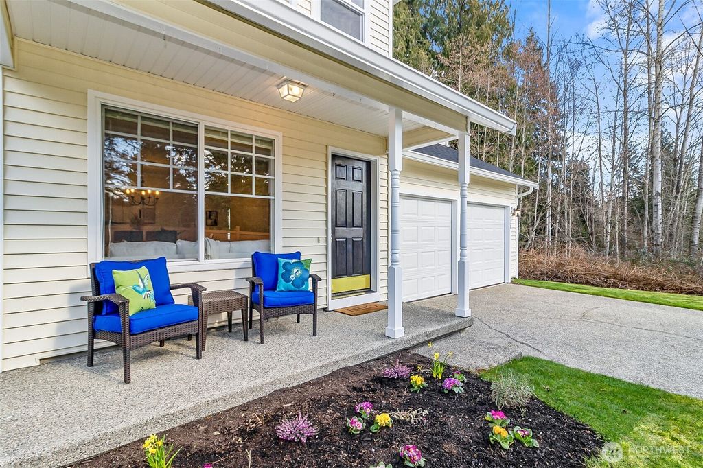 Photo of 4921 147th Place SE, Everett, WA 98208 (MLS # 2478084)