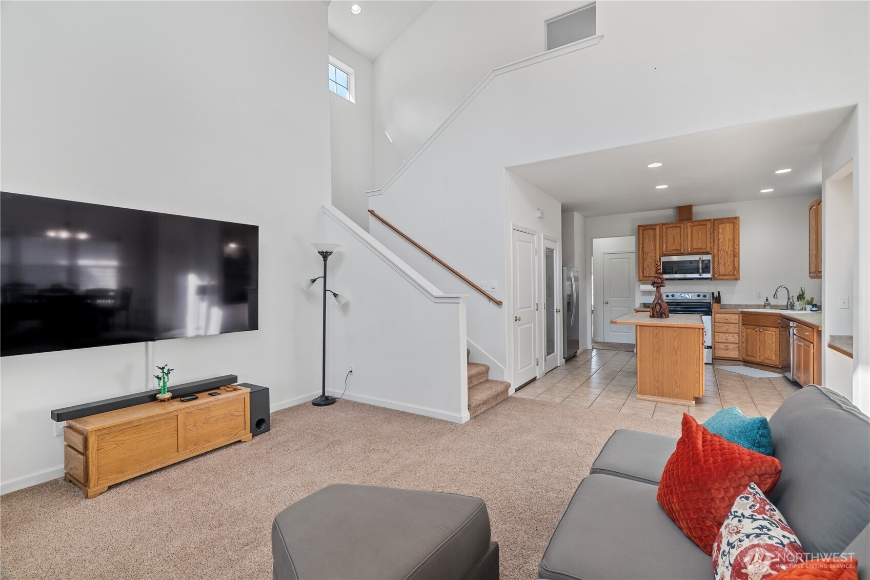 190 Ocean Shores Boulevard SW