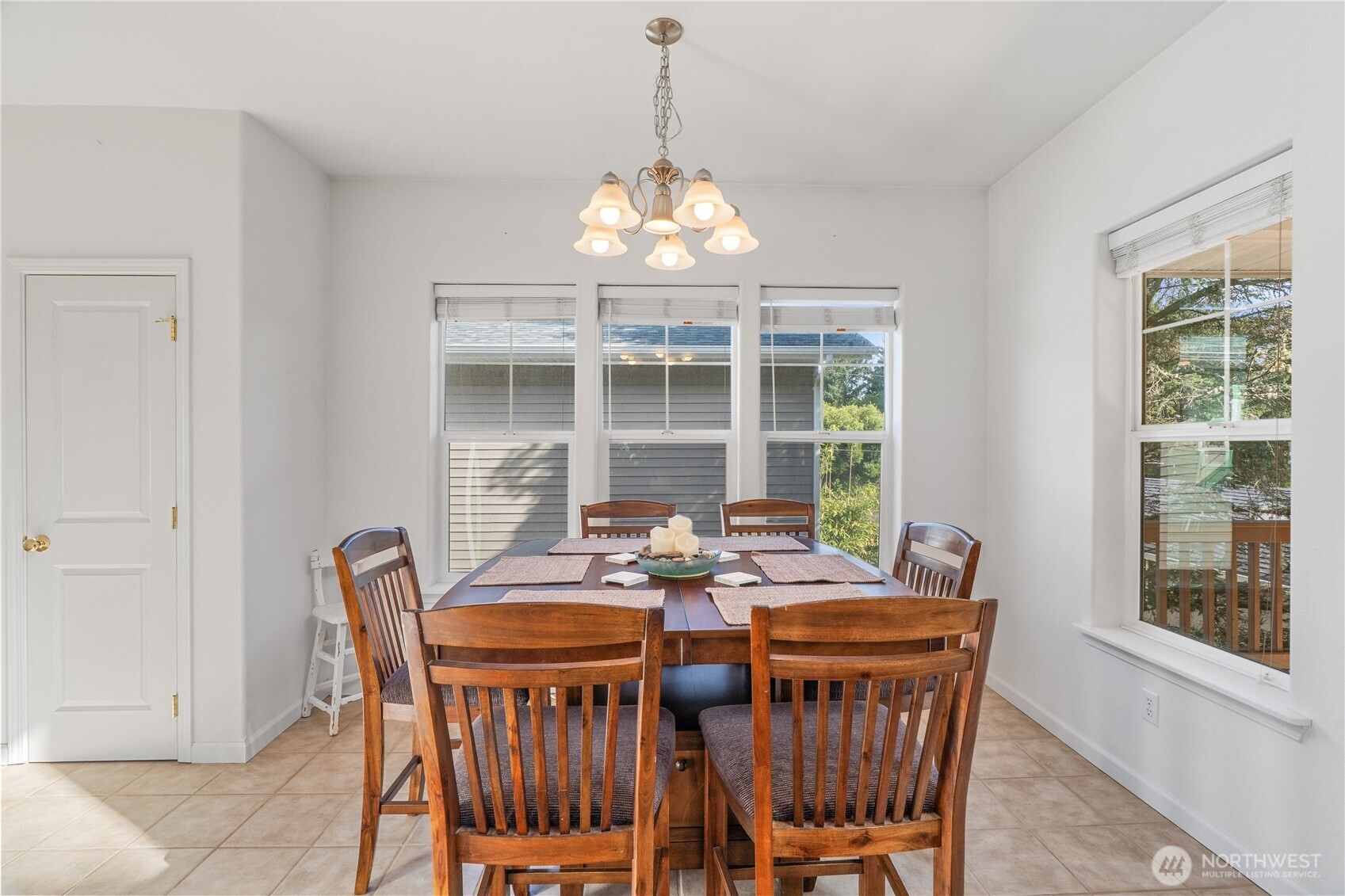 190 Ocean Shores Boulevard SW