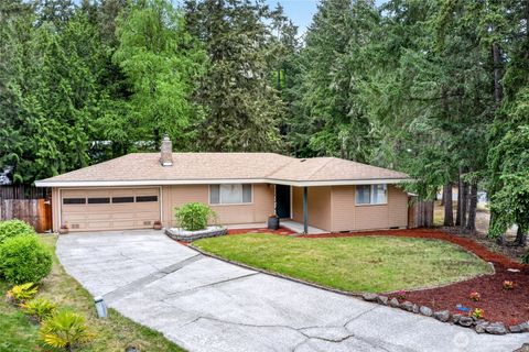 9401 Columbine Circle W University Place WA 98467