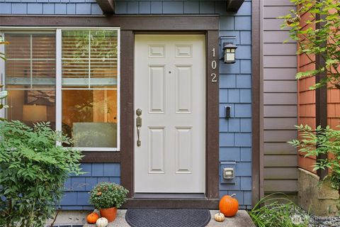 Photo of 10176 156th Court NE #102, Redmond, WA 98052 (MLS # 2433037)