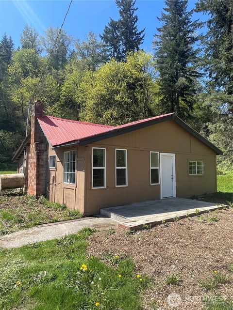 Photo of 19029 Renton-Maple Valley Road SE, Maple Valley, WA 98038 (MLS # 2513725)