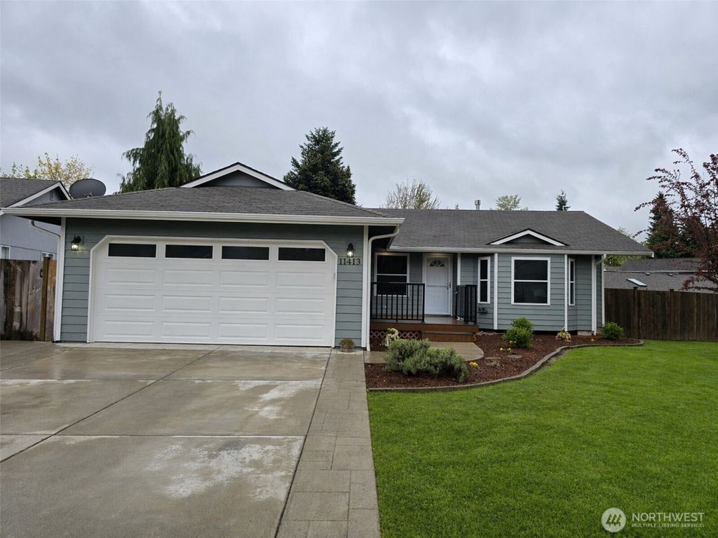 Photo of 11413 SE 307 Place, Auburn, WA 98092 (MLS # 2511645)