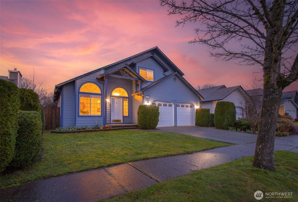 Photo of 17639 Stanton Street SE, Monroe, WA 98272 (MLS # 2496999)