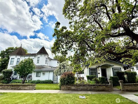 Photo of 303 307 N 3rd Street, Dayton, WA 99328 (MLS # 2378545)