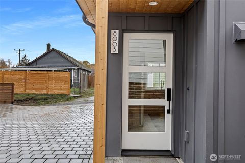 8003 25th Avenue NW Seattle WA 98117