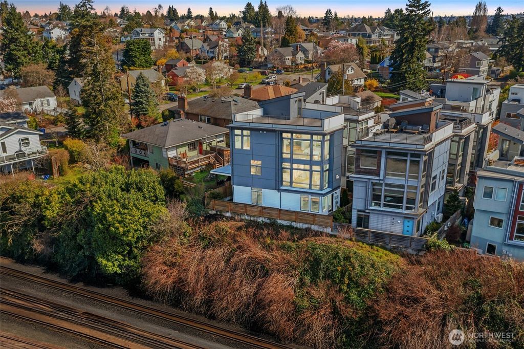 Photo of 5527 34th Avenue NW, Seattle, WA 98107 (MLS # 2349633)