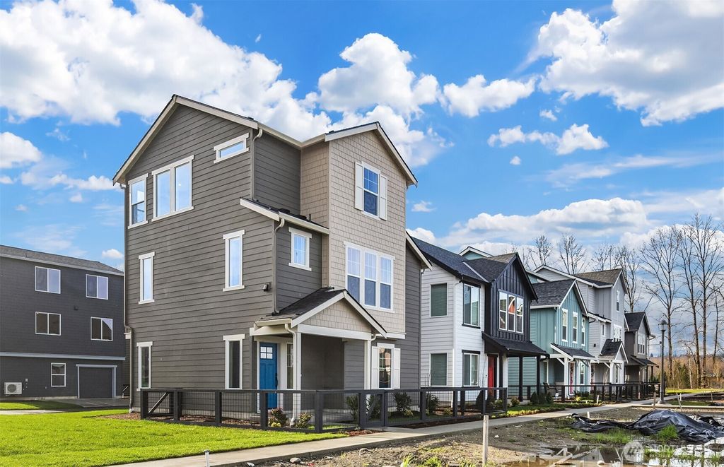 Photo of 2521 159th Place NE, Marysville, WA 98271 (MLS # 2429727)