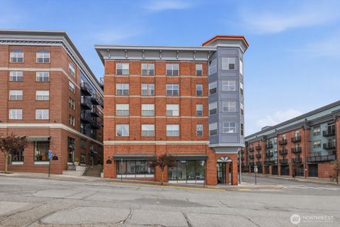 Photo of 910 Harris Avenue #208, Bellingham, WA 98225 (MLS # 2510266)