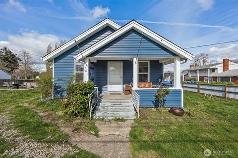 Photo of 701 S Silver Street, Centralia, WA 98531 (MLS # 2510357)