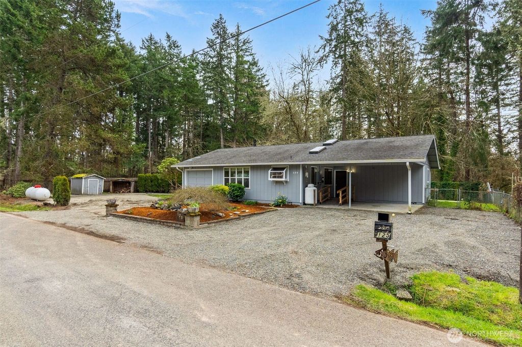 Photo of 125 41st Avenue NE, Olympia, WA 98506 (MLS # 2498143)