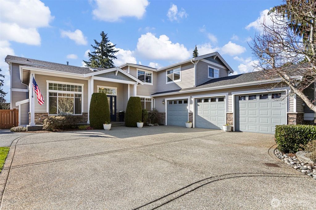 Photo of 20212 Maplewood Drive, Edmonds, WA 98026 (MLS # 2498356)