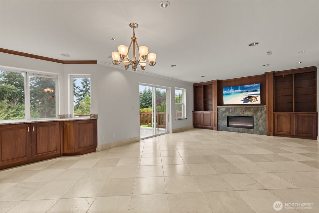 Photo of 1932 S 370th Court, Federal Way, WA 98003 (MLS # 2421885)