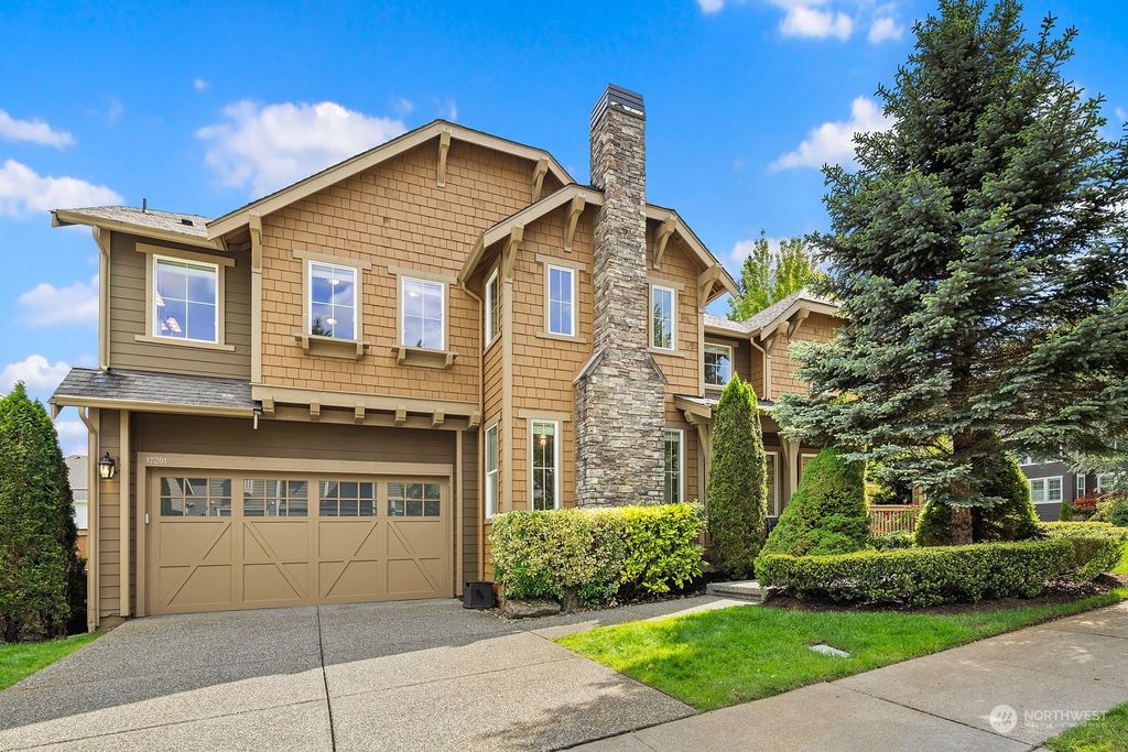 Photo of 17201 NE 117th Way, Redmond, WA 98052 (MLS # 2327550)