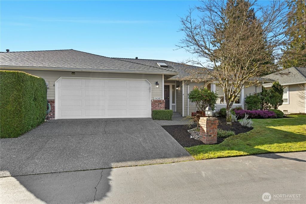 Photo of 19424 2nd Drive SE #B, Bothell, WA 98012 (MLS # 2488014)