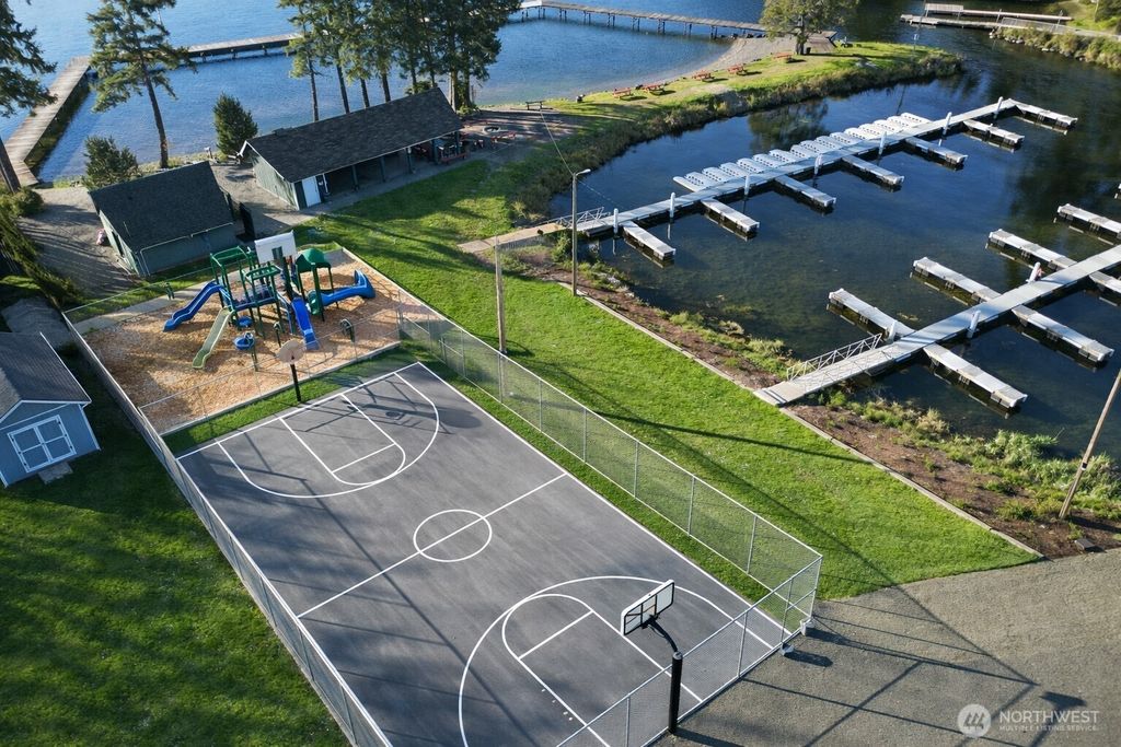 Photo of 90 E Lakeview Drive, Shelton, WA 98584 (MLS # 2505550)