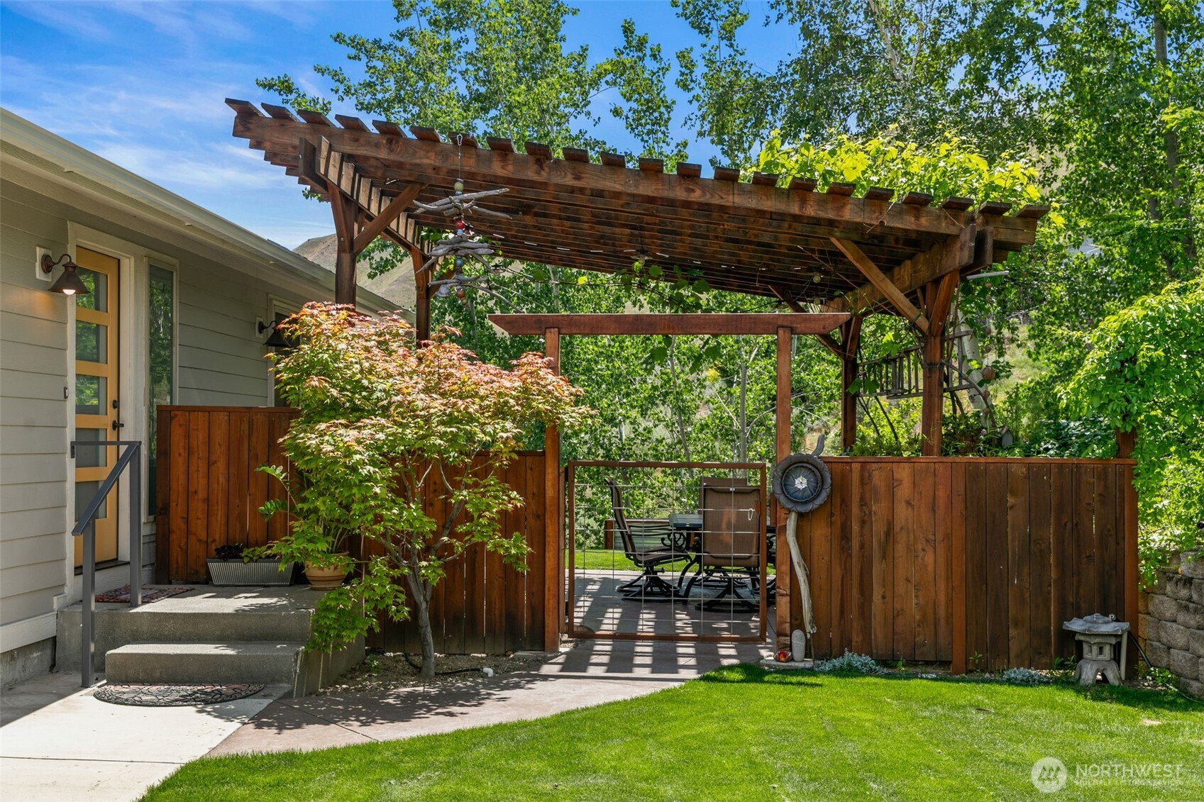 1901 Sleepy Hollow Road