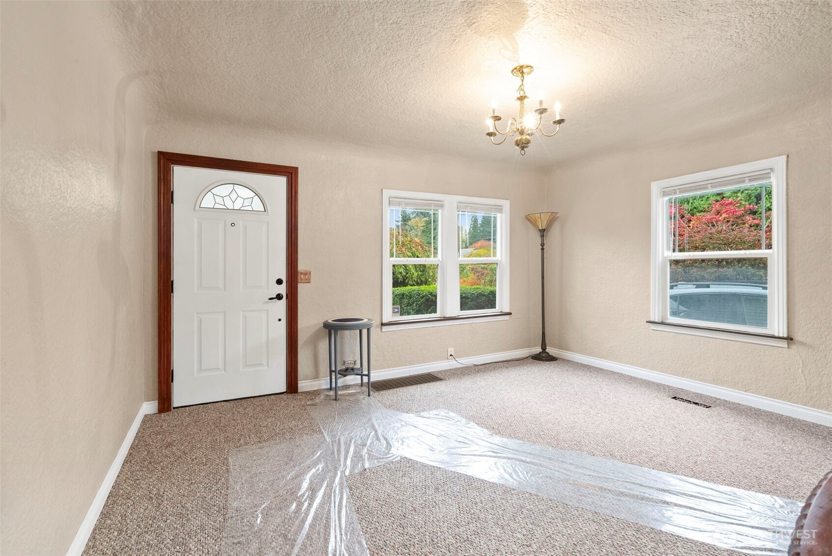 2323 Olympia Avenue NE