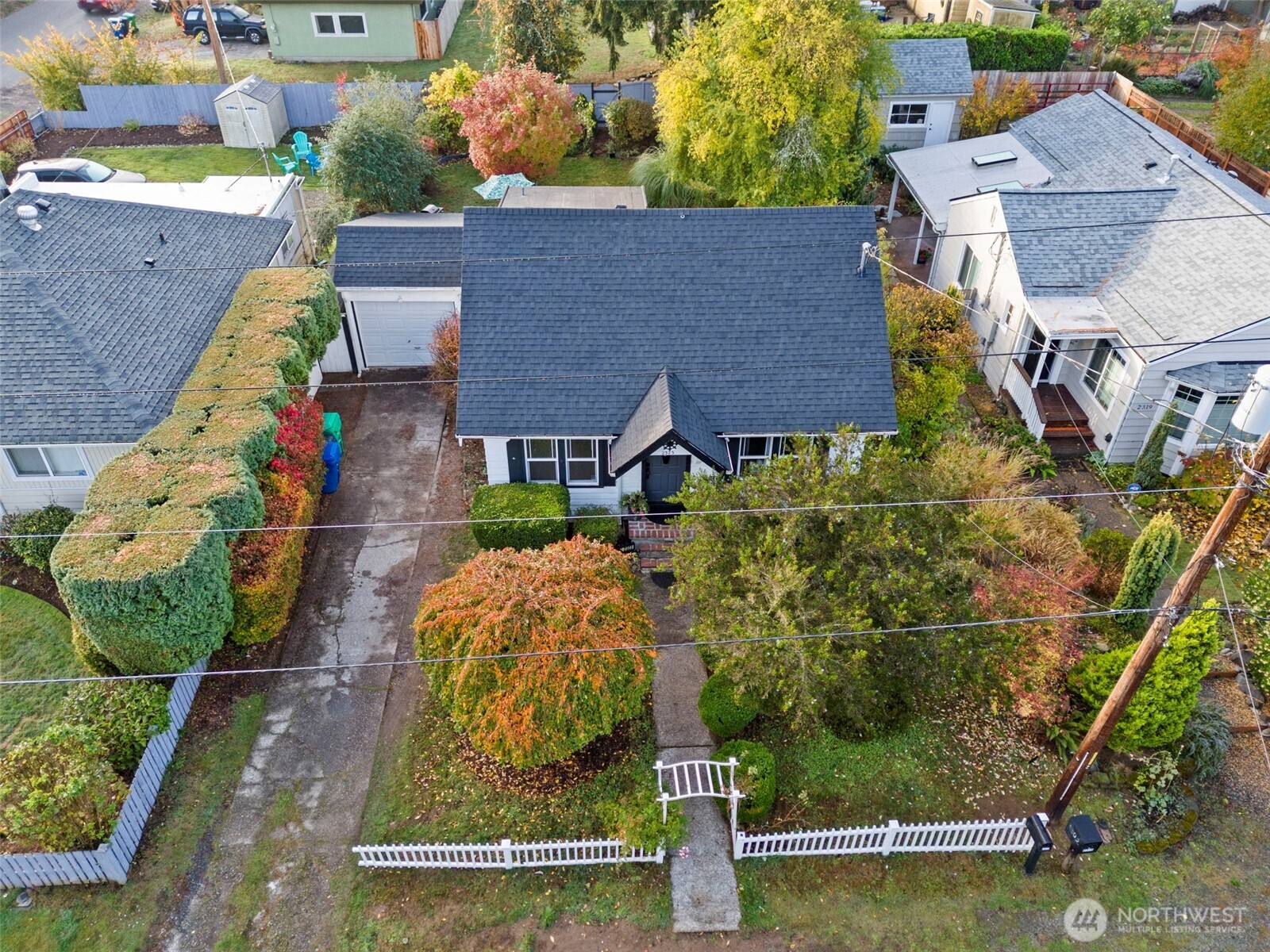 2323 Olympia Avenue NE