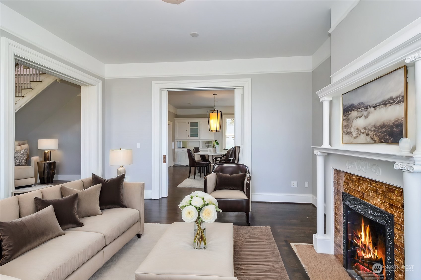 Seattle, Washington 98199, United States, 5 Bedrooms Bedrooms, ,4 BathroomsBathrooms,Residential,Active,60106