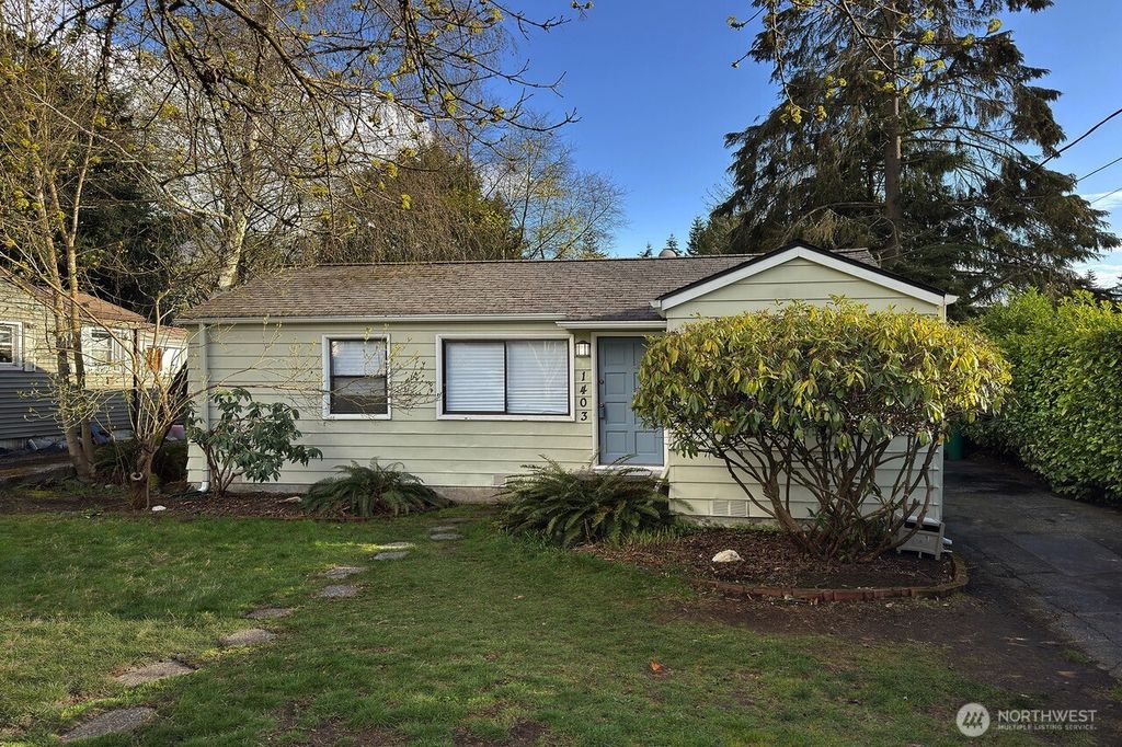 Photo of 1403 NE 155th Street, Shoreline, WA 98155 (MLS # 2352856)
