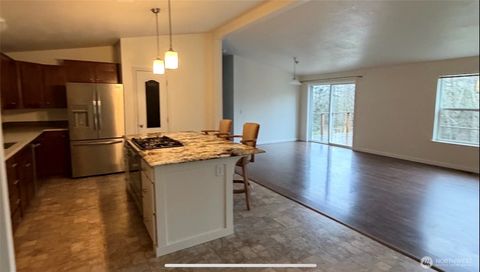 Photo of 126 Burchett Rd Rd, Onalaska, WA 98570 (MLS # 2496977)