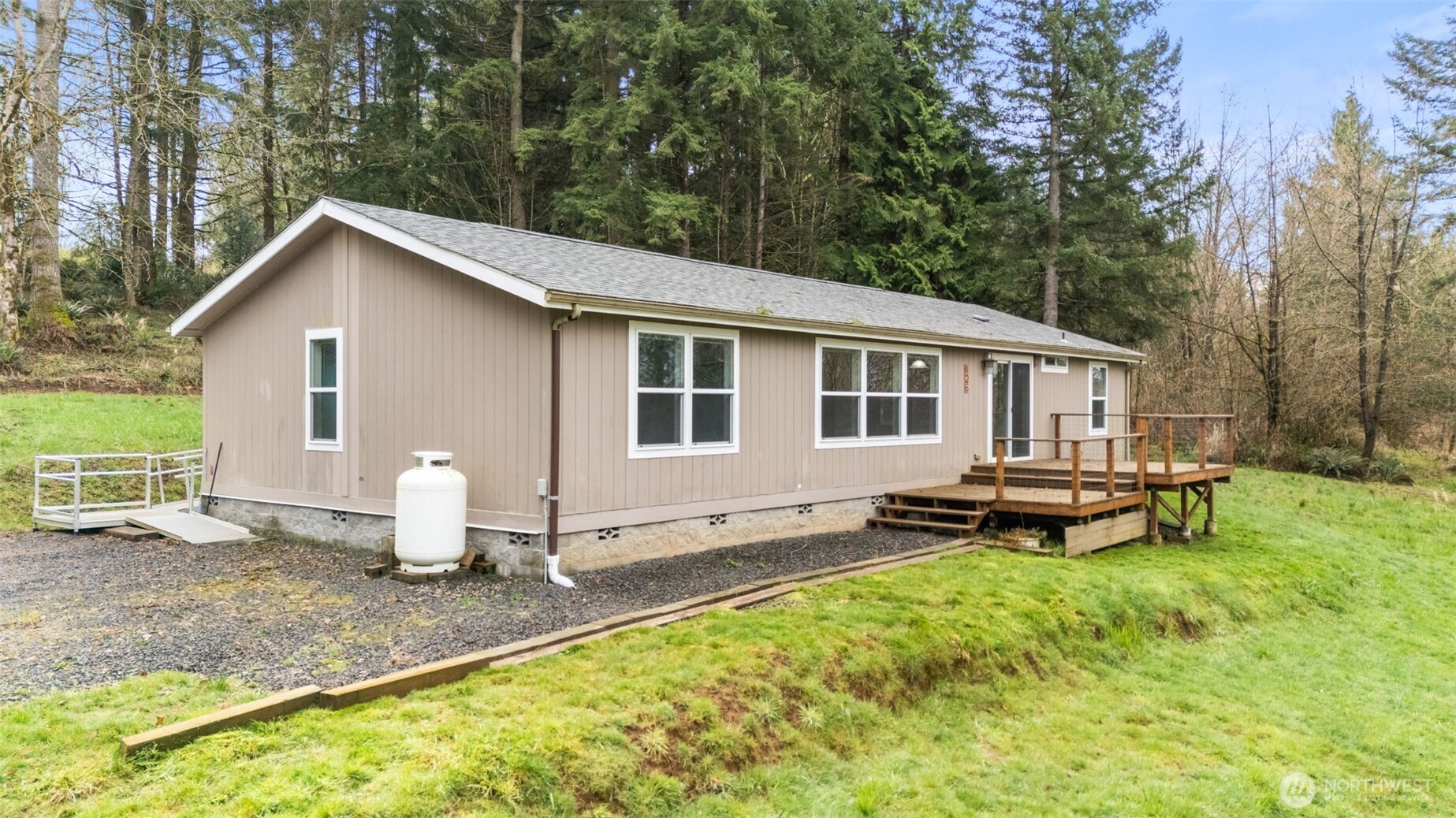 126 Burchett Rd