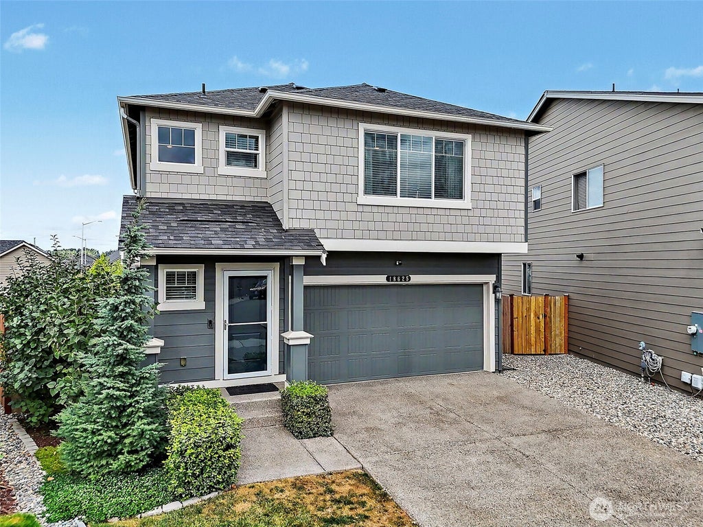 Photo of 18625 108th Avenue E, Puyallup, WA 98374 (MLS # 2575488)