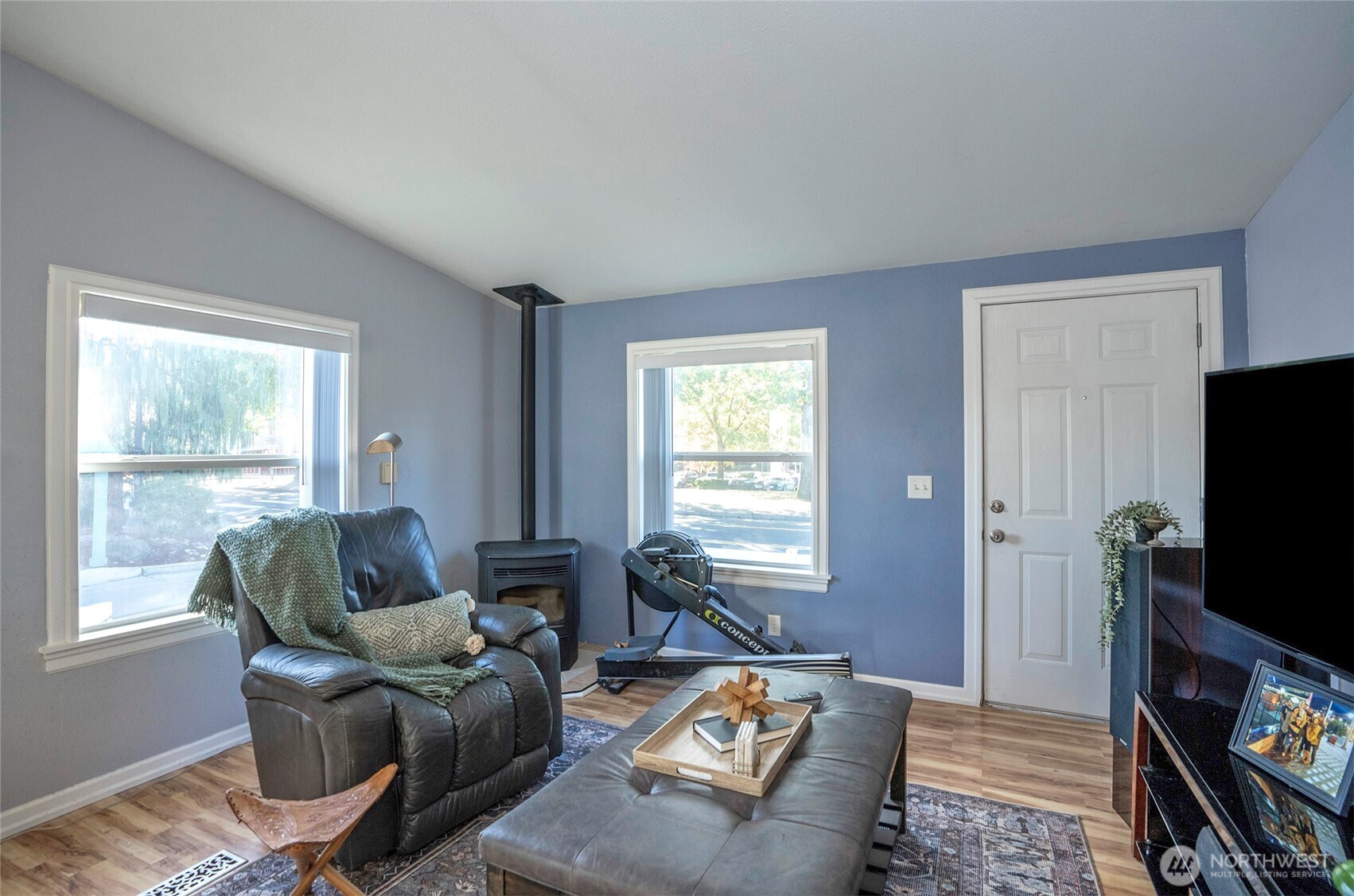 607 37th Street SE 77
