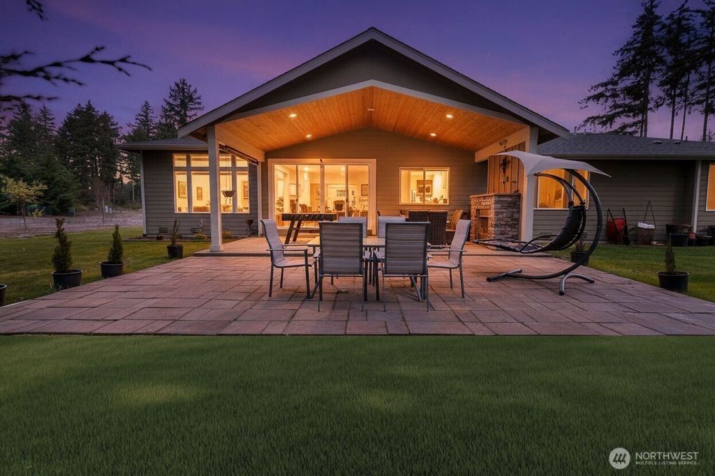 Photo of 7709 Swift Lane NE, Olympia, WA 98516 (MLS # 2502920)