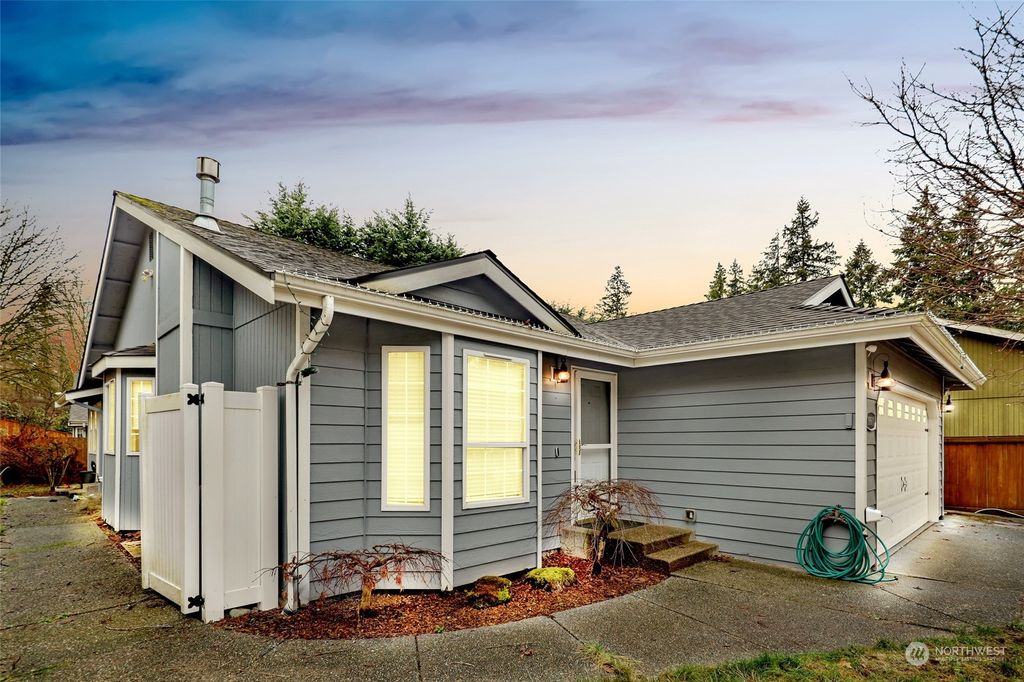 Photo of 19911 SE 260th Court, Covington, WA 98042 (MLS # 2028804)