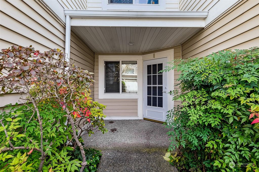 Photo of 23328 55th Avenue #11-2, Kent, WA 98032 (MLS # 2186181)