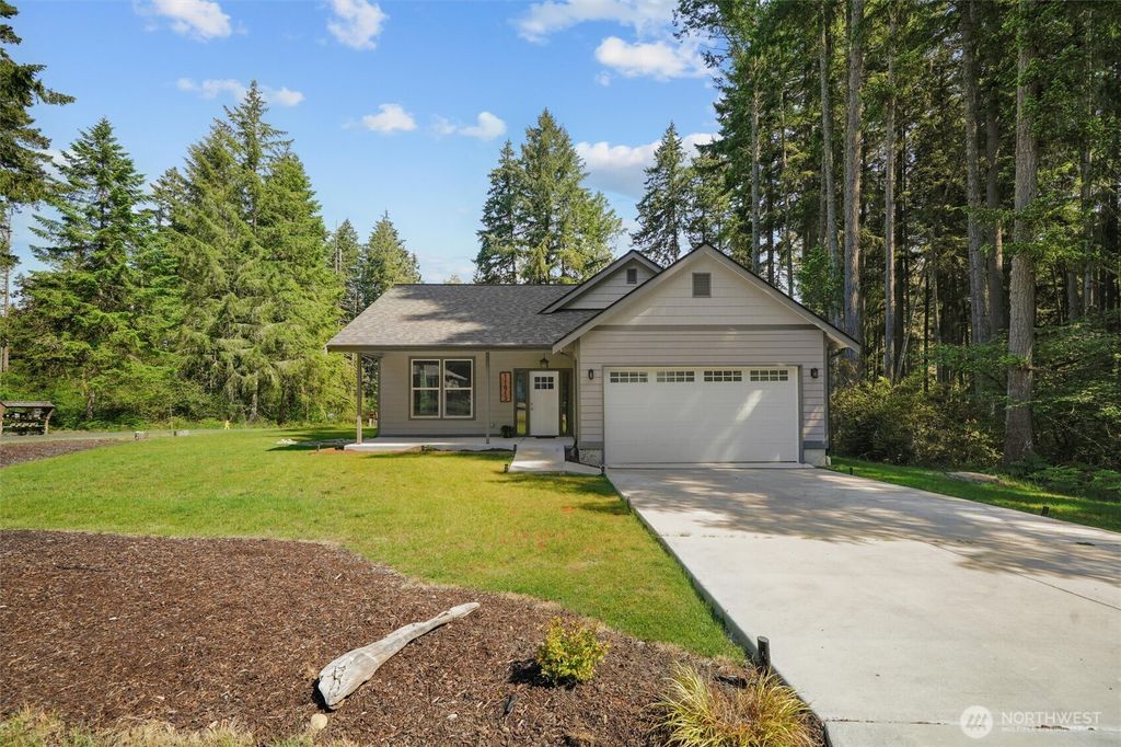 Photo of 11813 Island Drive, Anderson Island, WA 98303 (MLS # 2528739)