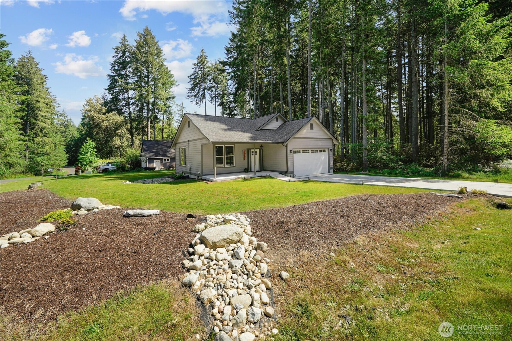 11813 Island Drive