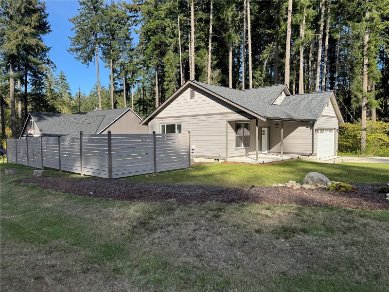 11813 Island Drive