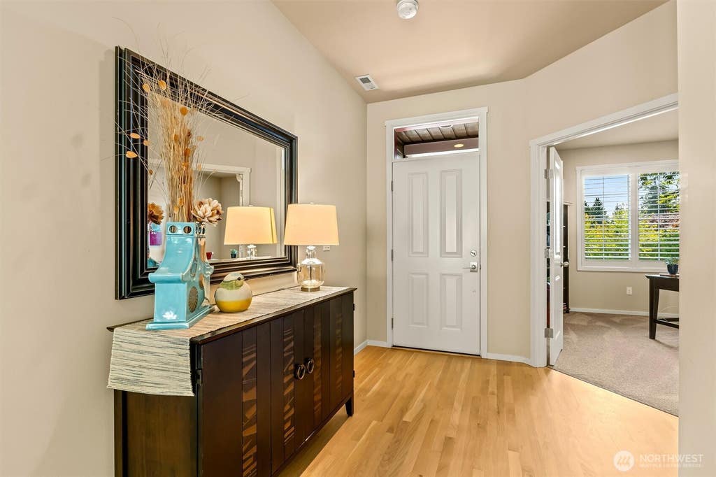 Photo of 22204 34th Avenue SE, Bothell, WA 98021 (MLS # 2556348)