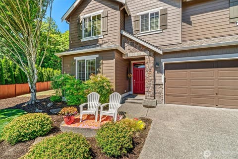 Photo of 22204 34th Avenue SE, Bothell, WA 98021 (MLS # 2556348)